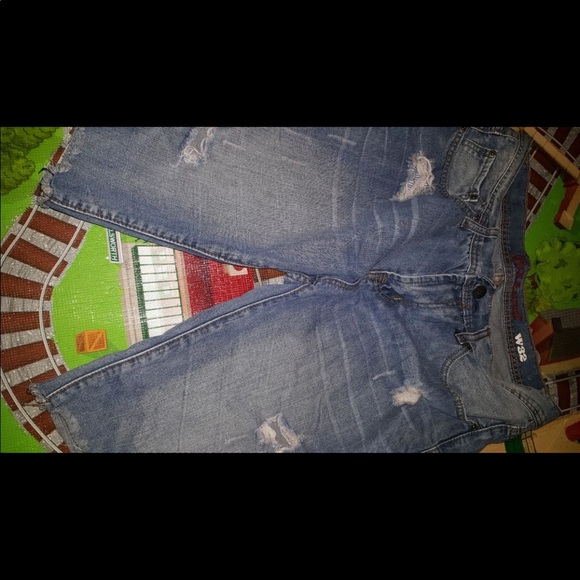 Ripped jean shorts - Picture 3 of 4